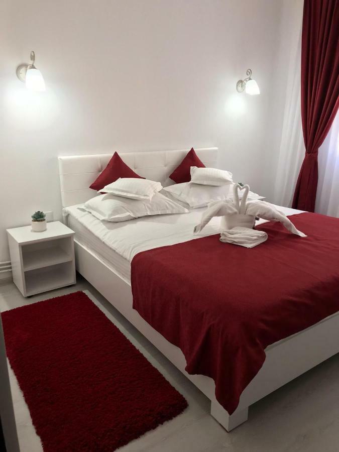 Apartament Mont Blanc Sinaia Eksteriør bilde
