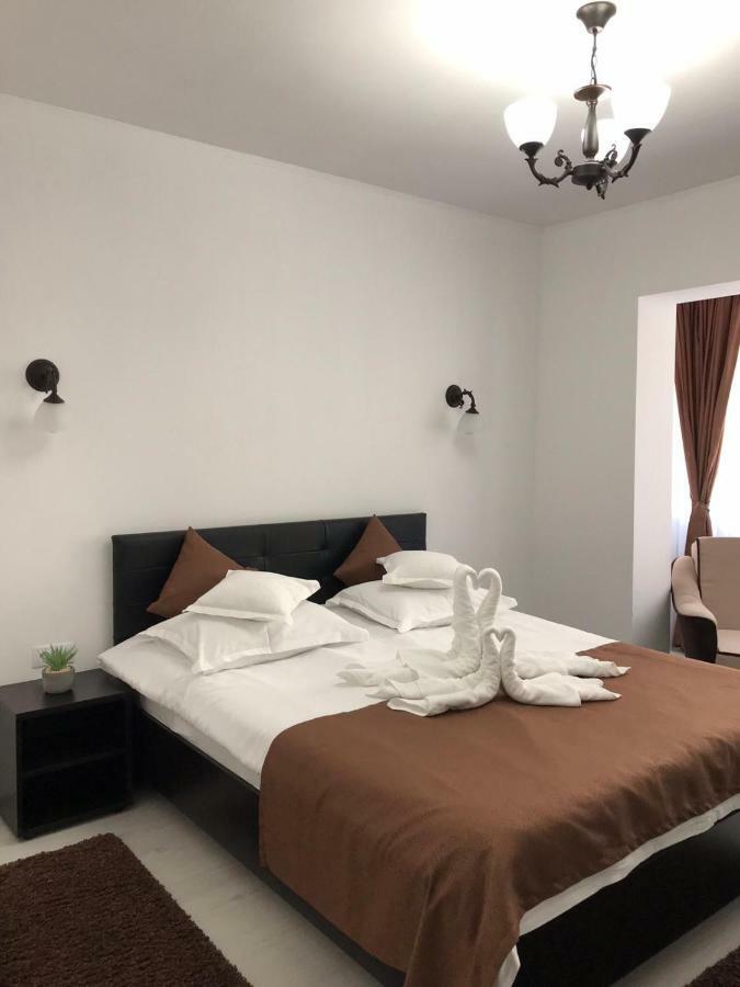 Apartament Mont Blanc Sinaia Eksteriør bilde