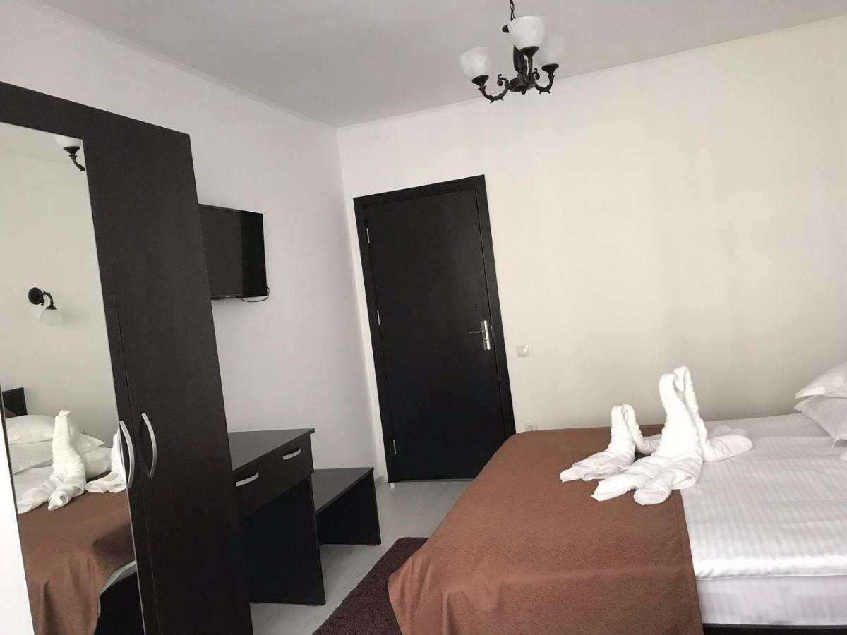 Apartament Mont Blanc Sinaia Eksteriør bilde